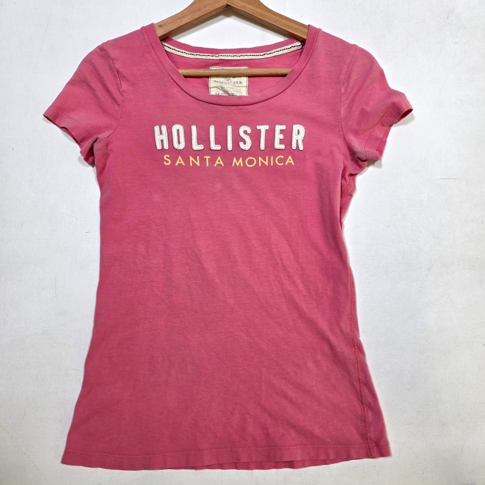 Hollister T Shirt Women Medium Pink Santa Monica Graphic Scoop Neck Short Sleeve